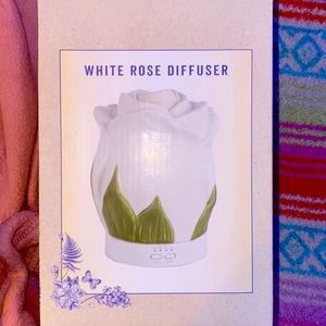 white rose diffuser 🌟